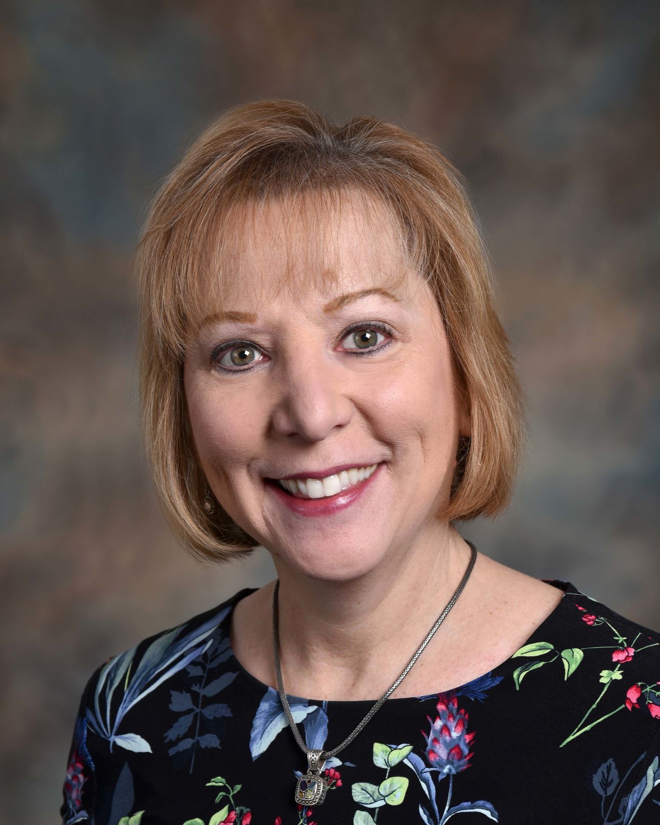 Andrea Lampert.jpg